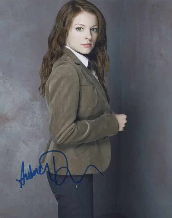 Aubrey Dollar autograph