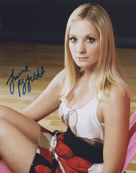 Joanne Froggatt autograph