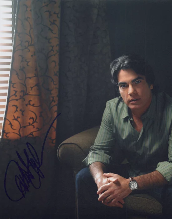 Peter Gallagher autograph