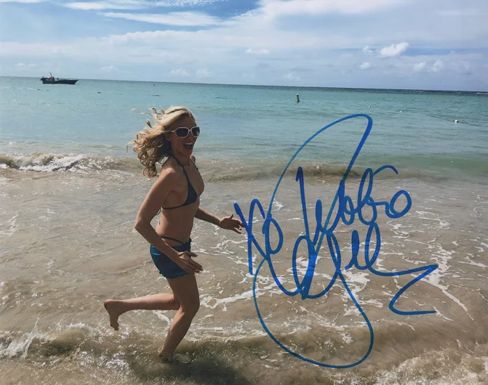 Debbie Gibson autograph
