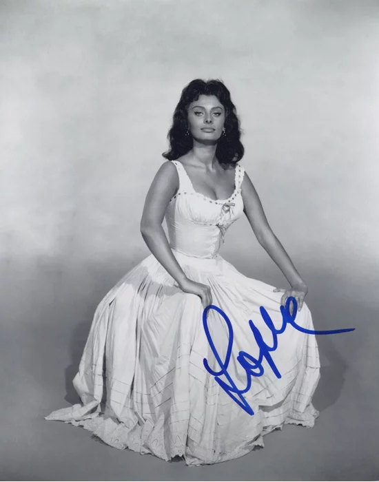 Sophia Loren autograph