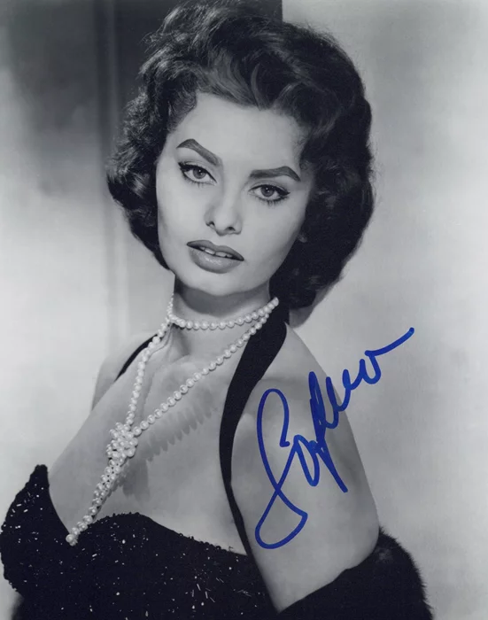 Sophia Loren autograph