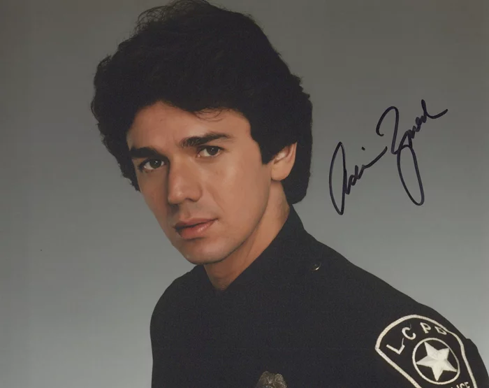 Adrian Zmed autograph