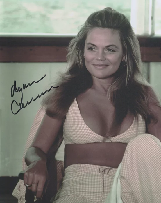 Dyan Cannon autograph