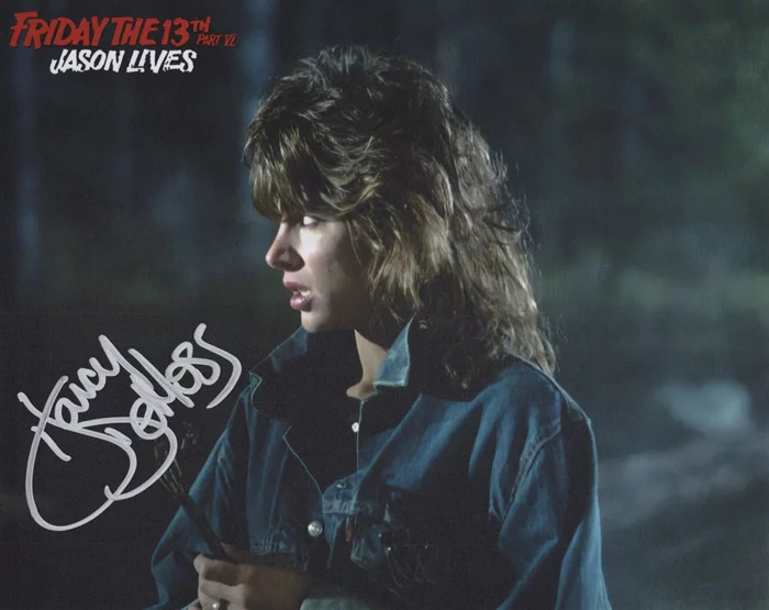Darcy DeMoss autograph