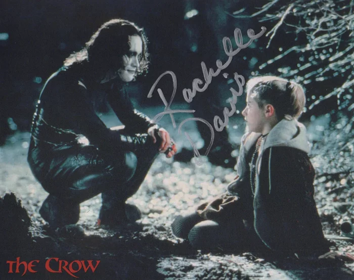 Rochelle Davis autograph