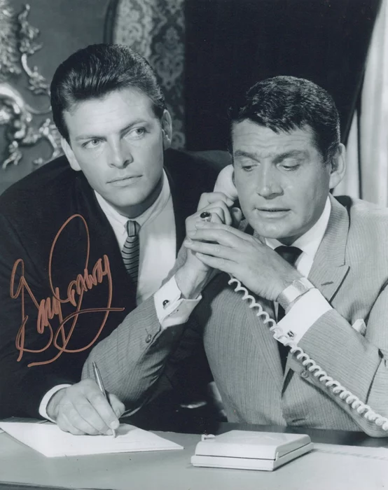 Gary Conway autograph