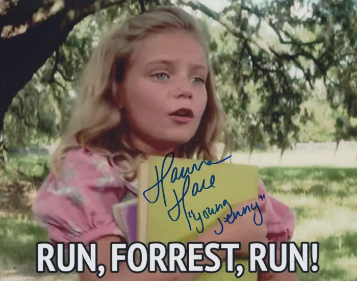 Hanna Hall autograph