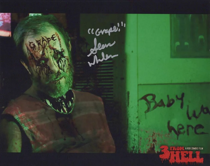 Sean Whalen autograph