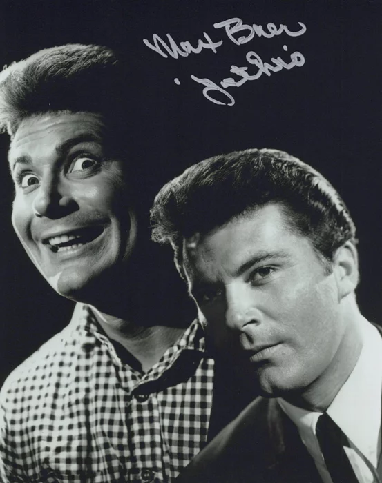 Max Baer Jr. autograph