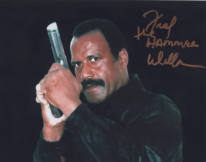 Fred Williamson autograph