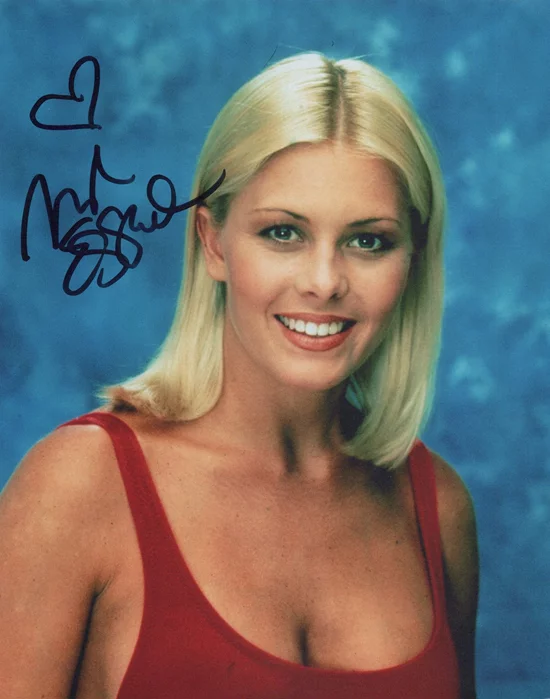 Nicole Eggert autograph