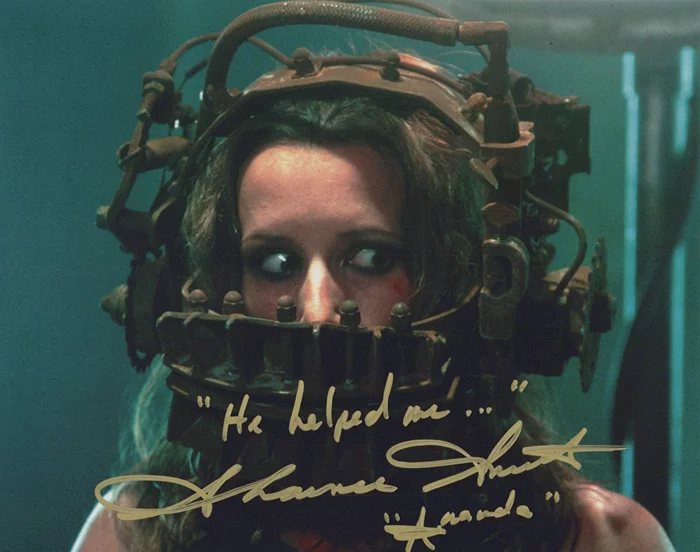 Shawnee Smith autograph