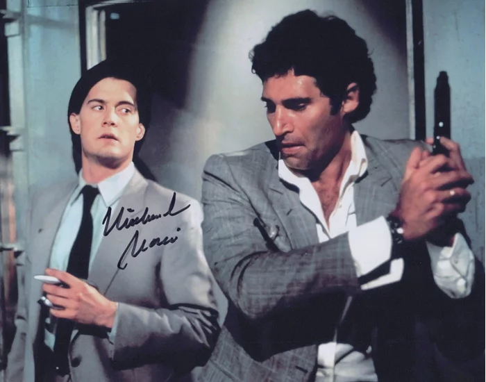 Michael Nouri autograph