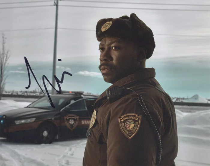 Lamorne Morris autograph