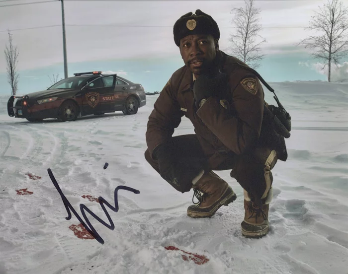 Lamorne Morris autograph