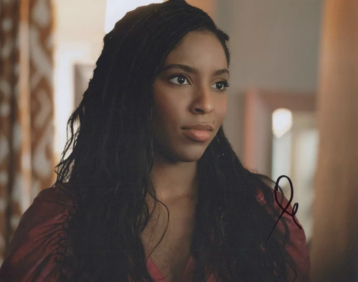 Jessica Williams autograph
