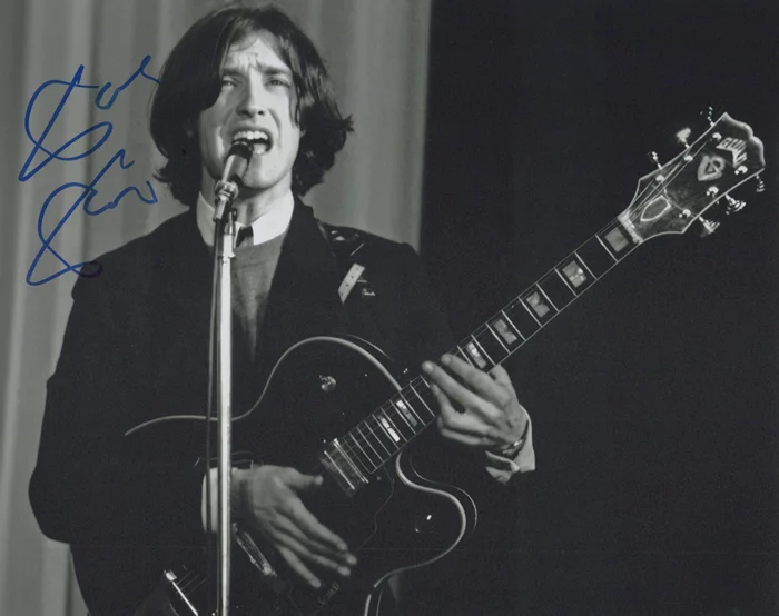 Dave Davies autograph