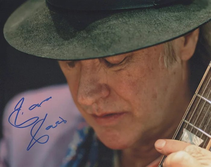 Dave Davies autograph