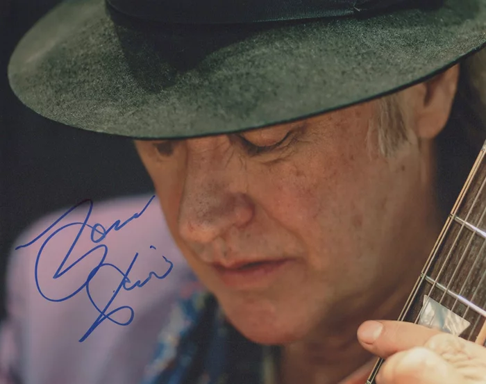 Dave Davies autograph