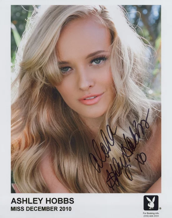 Ashley Hobbs autograph