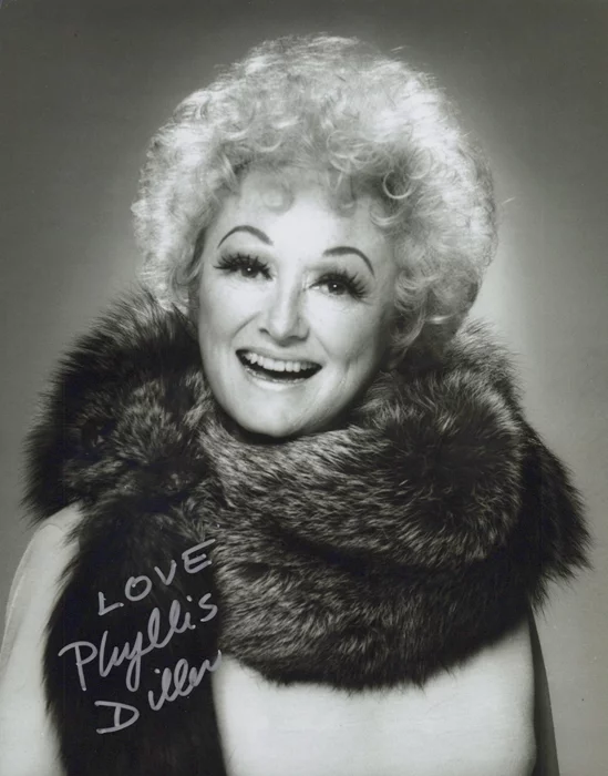 Phyllis Diller autograph