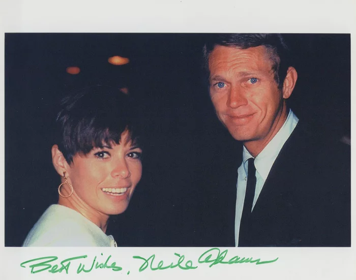 Neile Adams autograph
