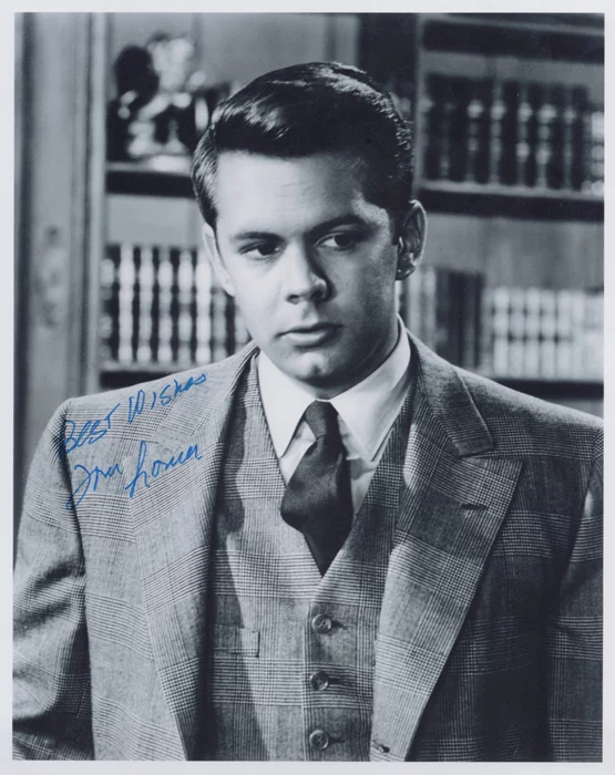 Tom Lowell autograph