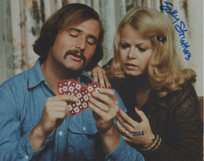 Sally Struthers autograph