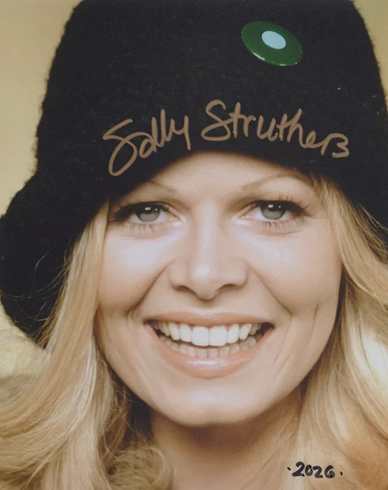 Sally Struthers autograph