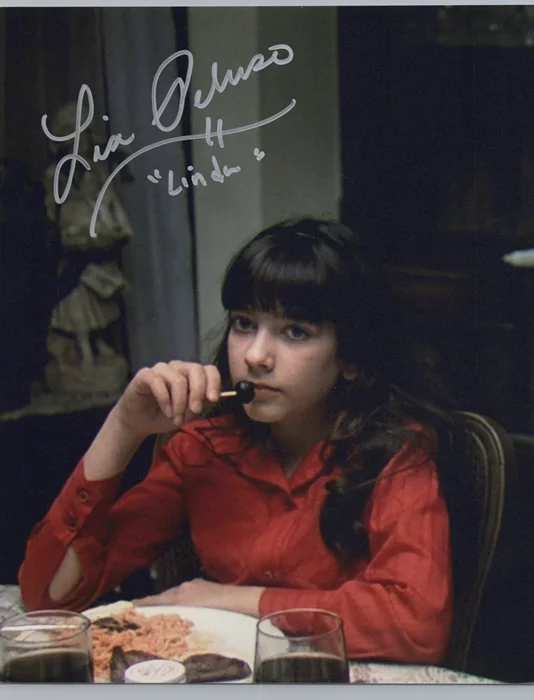 Lisa Peluso autograph