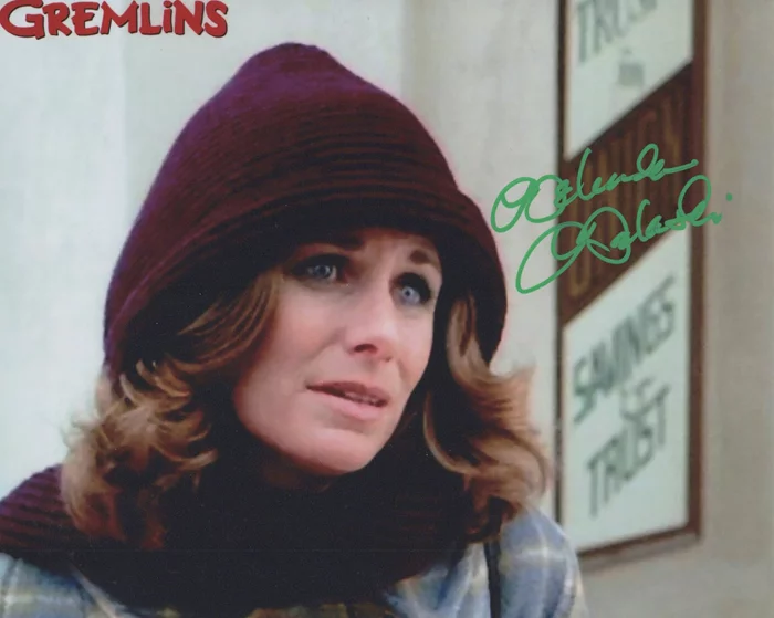 Belinda Balaski autograph