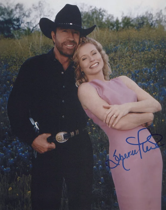 Sheree J. Wilson autograph