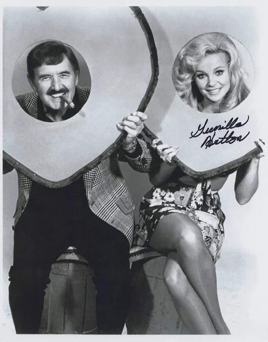 Gunilla Hutton autograph