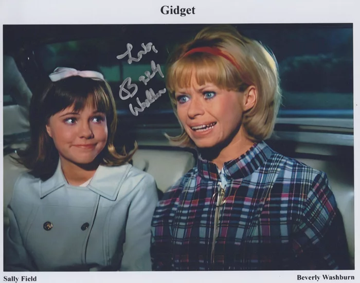 Beverly Washburn autograph
