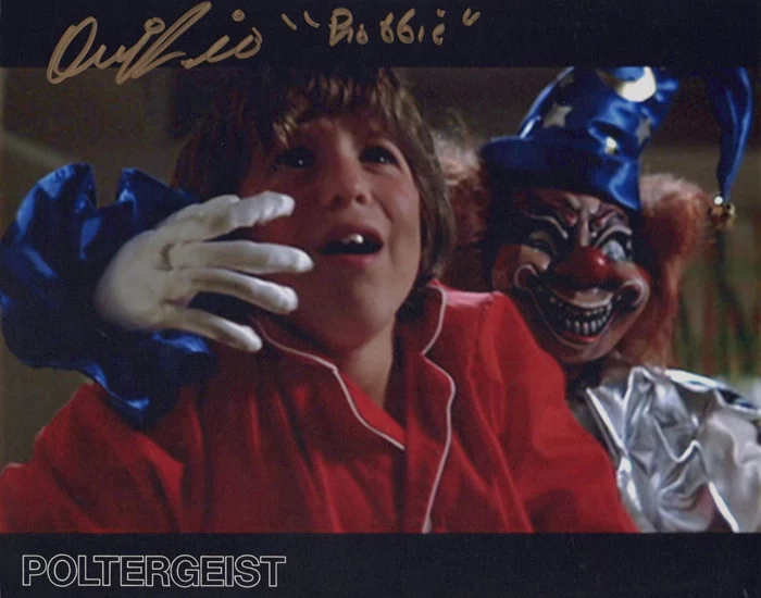 Oliver Robins autograph