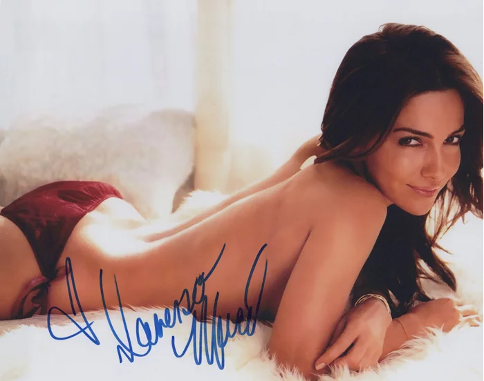 Vanessa Marcil autograph