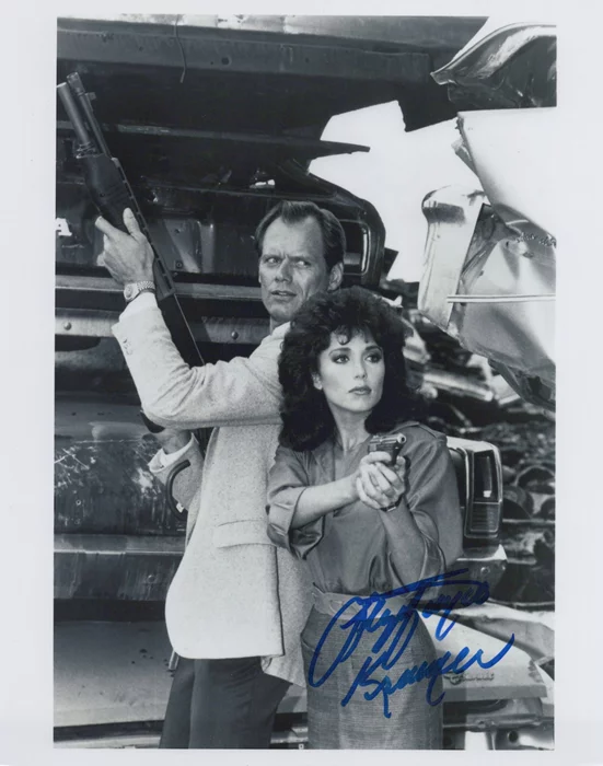 Stepfanie Kramer autograph