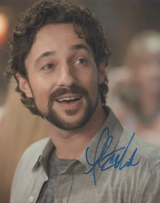 Thomas Ian Nicholas autograph