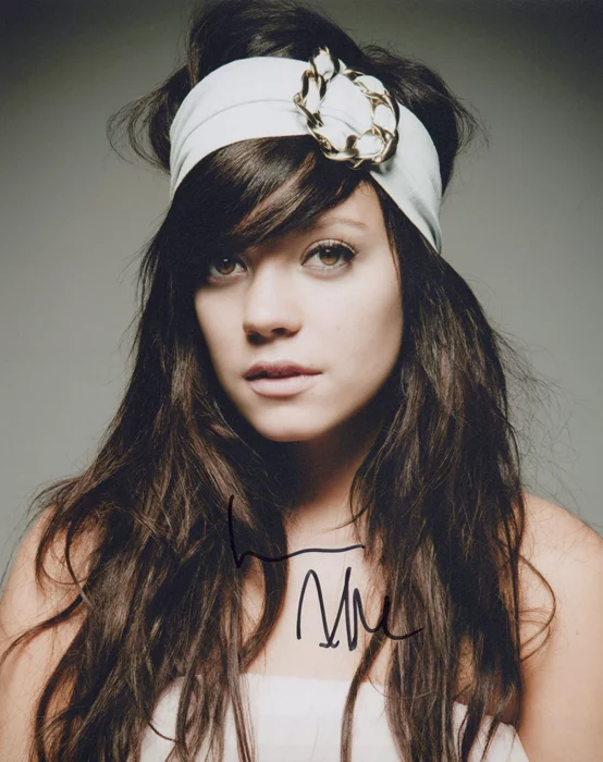 Lily Allen autograph