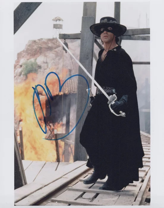 Antonio Banderas autograph