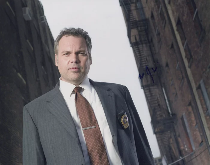Vincent D'Onofrio autograph