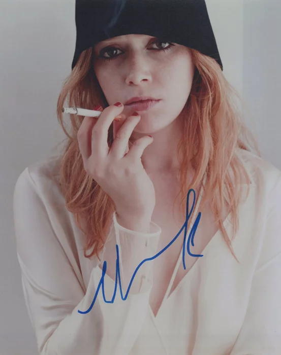 Natasha Lyonne autograph