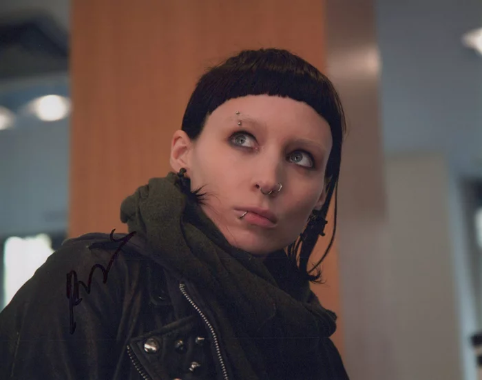 Rooney Mara autograph