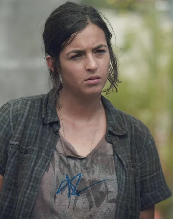 Alanna Masterson autograph