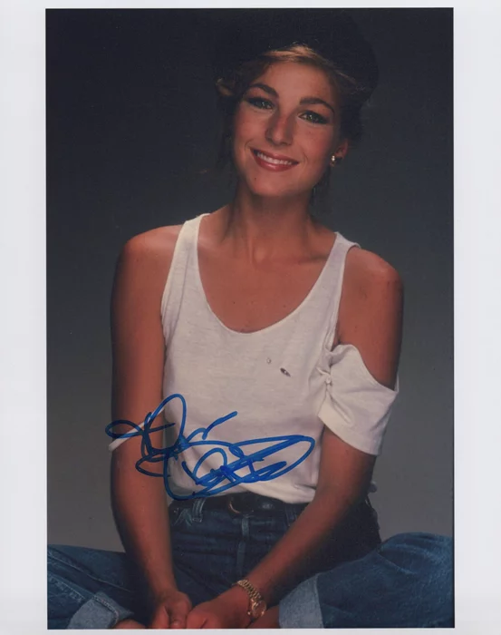Tatum O'Neal autograph