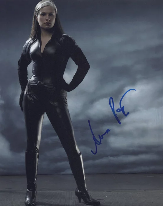 Anna Paquin autograph