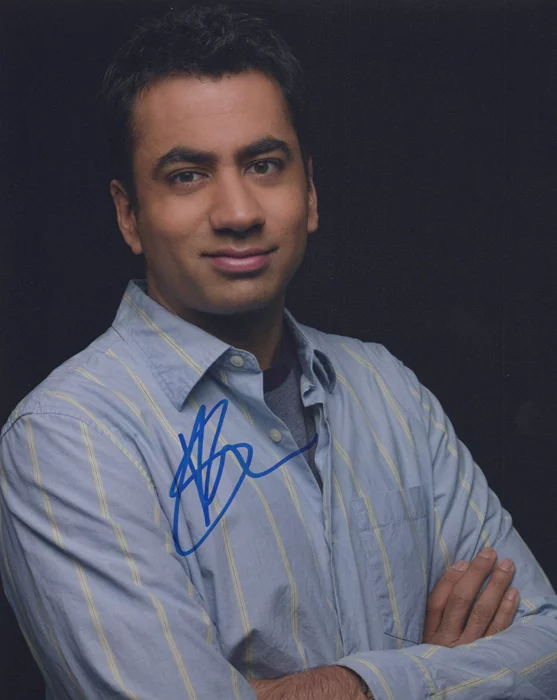 Kal Penn autograph