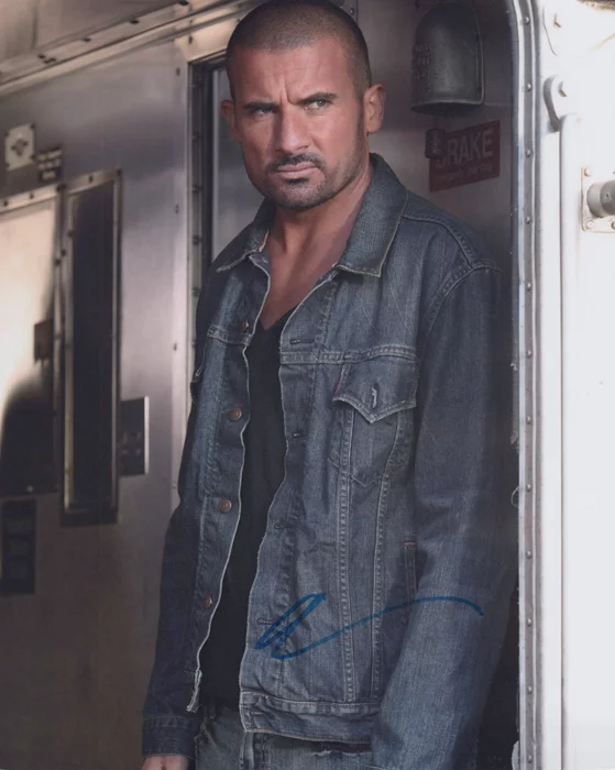 Dominic Purcell autograph