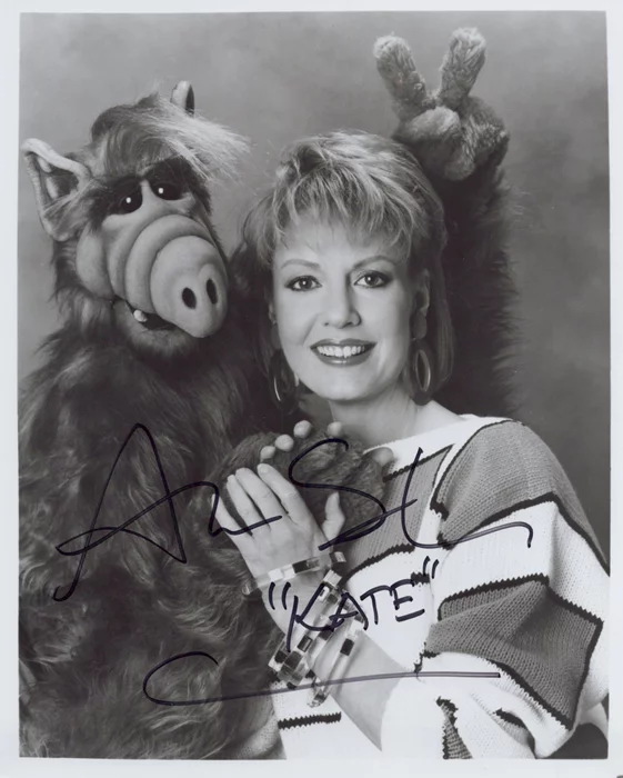 Anne Schedeen autograph